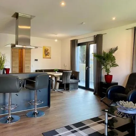 Felix Apartment